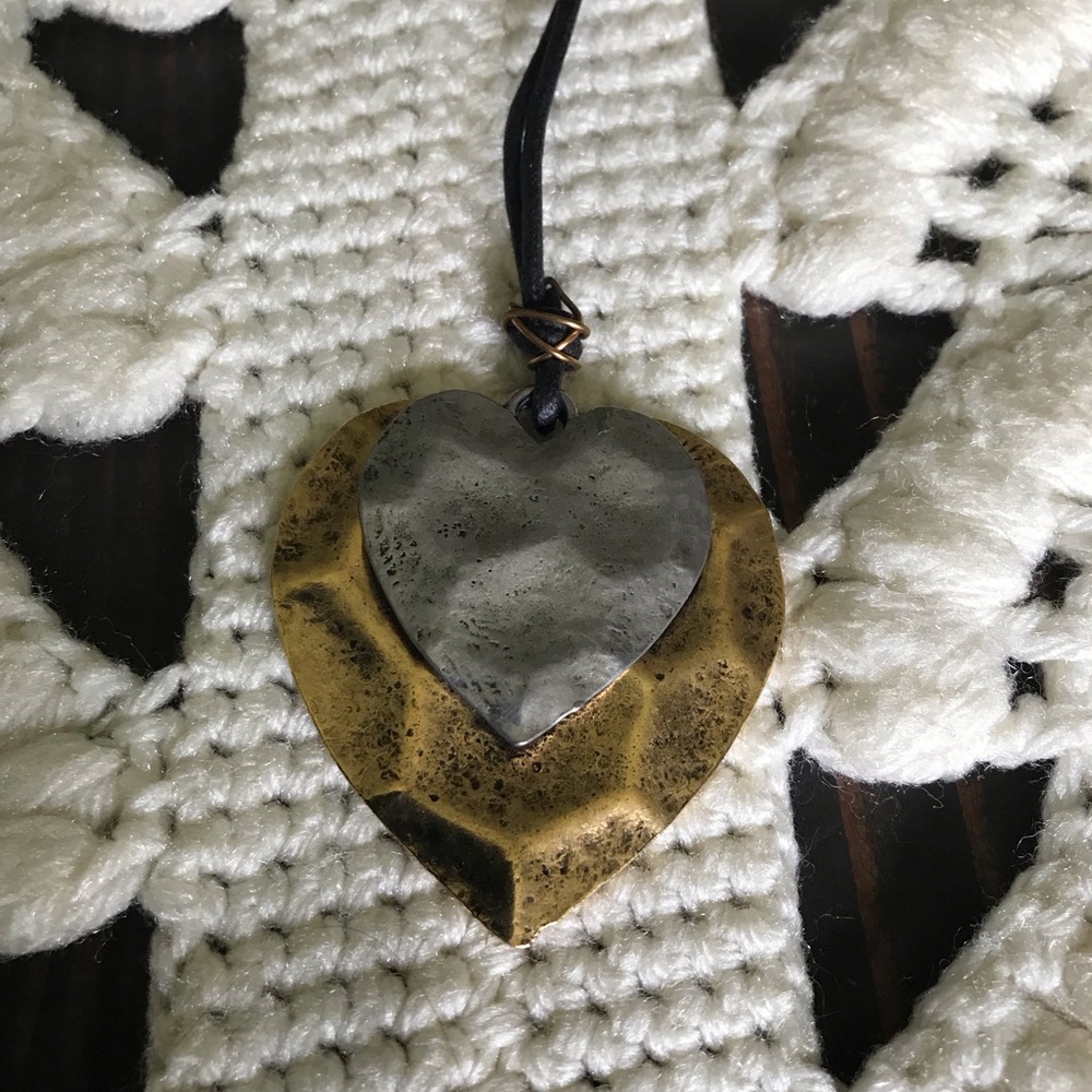 Vintage 80’s Hammer Metal Tortoiseshell Heart Necklace